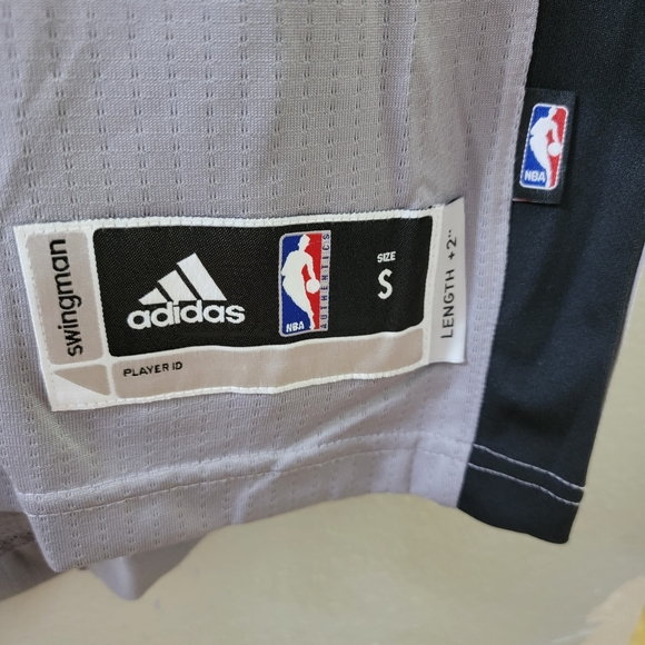 Authentic NBA Spurs Jersey - Picture 3 of 6